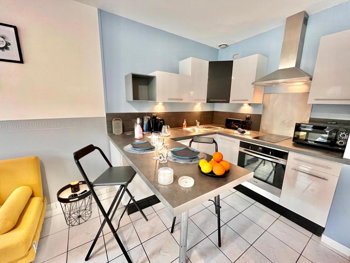 Duplex Proche De La Gare, Parking Gratuit Appartement *